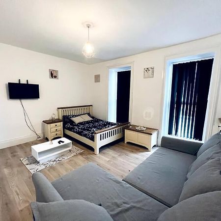 One Bedroom Close To Hyde Park #01 Londen Buitenkant foto