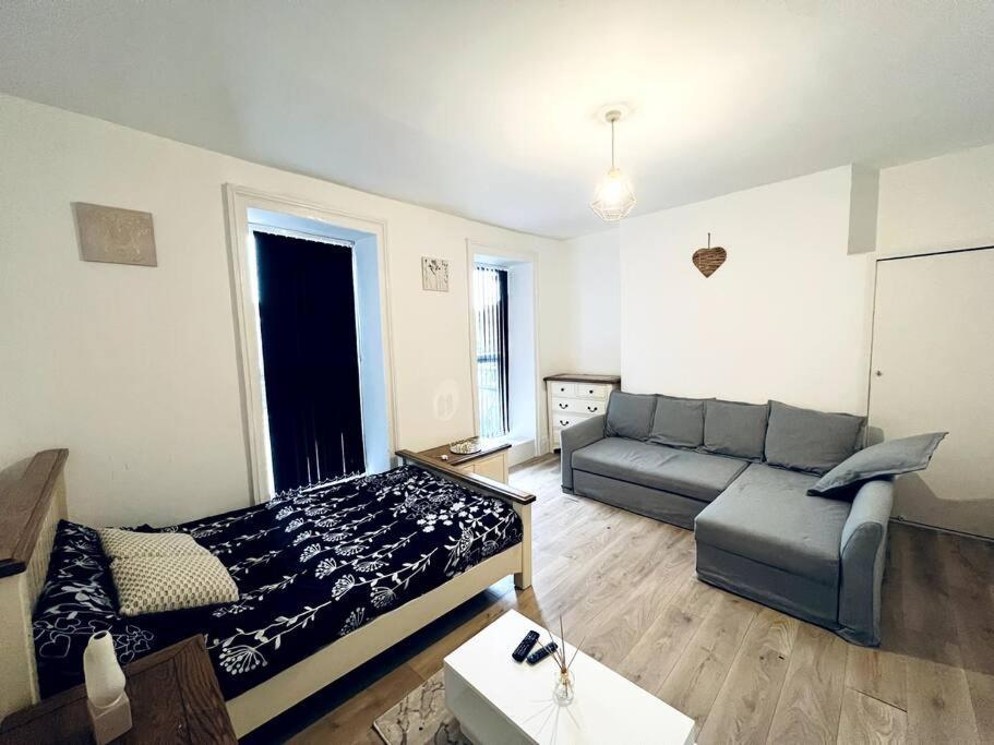 One Bedroom Close To Hyde Park #01 Londen Buitenkant foto