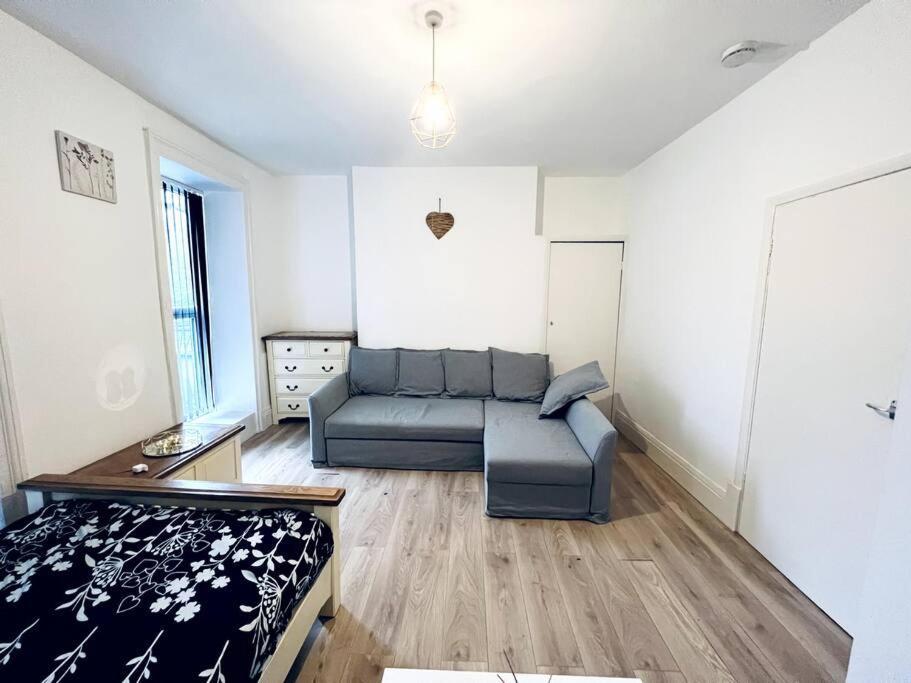 One Bedroom Close To Hyde Park #01 Londen Buitenkant foto